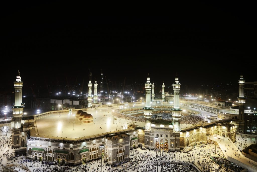 السعودية: يمكن لحاملي بطاقة هيّا Hayya  أداء العمرة وزيارة المدينة المنورة