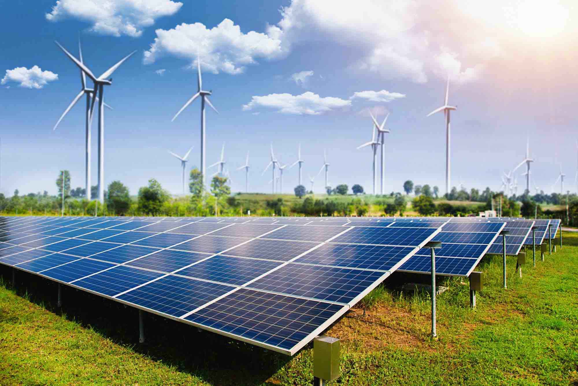 الكهرباء المصرية: تحقيق نمو ملحوظ في إنتاجية الطاقة المتجددة خلال الربع الثالث من 2022 - 2023